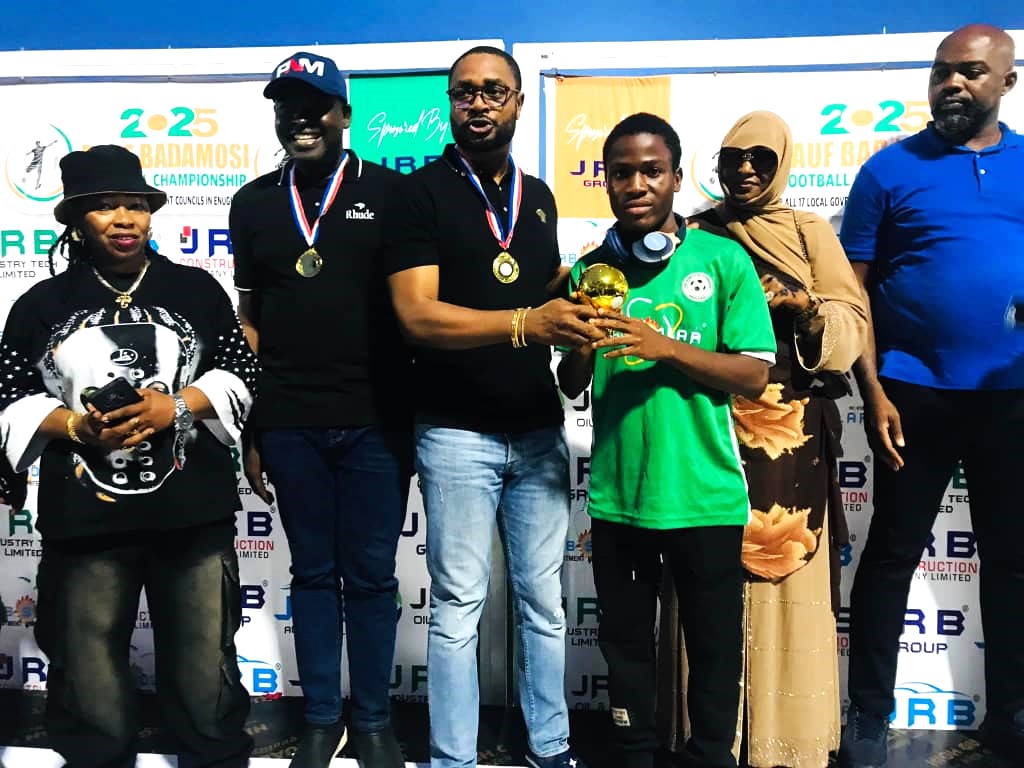 The Captain UDI STARS Football Academy      Mid field maestro Okwara Amarach Upon receiving MVP AWARD 🥇 in just concluded RAUF BADAMOSI TOURNAMENT 🏟 2025